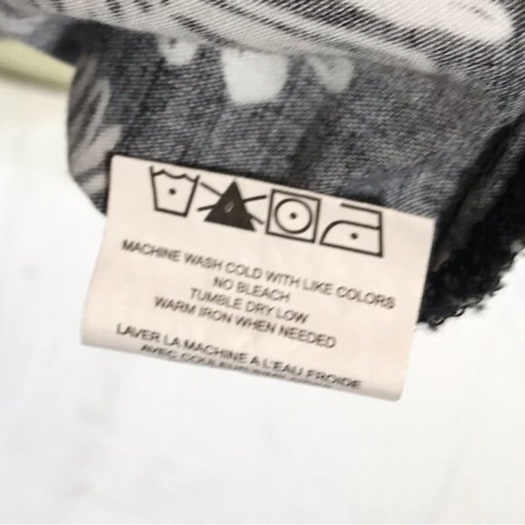 Crocs Medical Apparel Scrubs Floral Cotton Pockets Graphic Top Shirt Tunic Red S - Picture 12 of 16